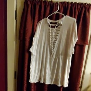 Fish tail shirt opening in the back.